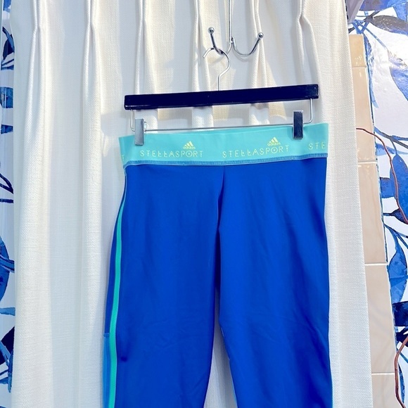 Women’s Adidas by Stella McCartney Polyester & Spandex Capri Full Zip Leggings - Picture 2 of 8